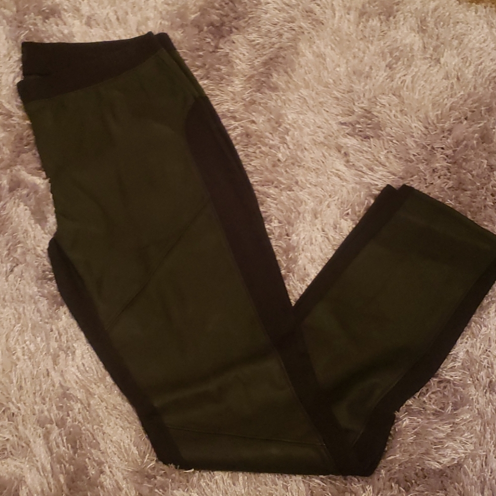 Pants - Picture 2 of 3